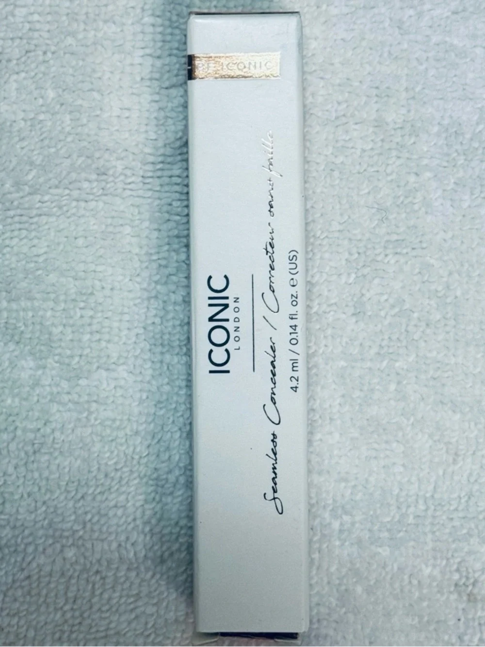 Iconic London SEAMLESS CONCEALER in Beige 4.2ml BRAND NEW IN BOX